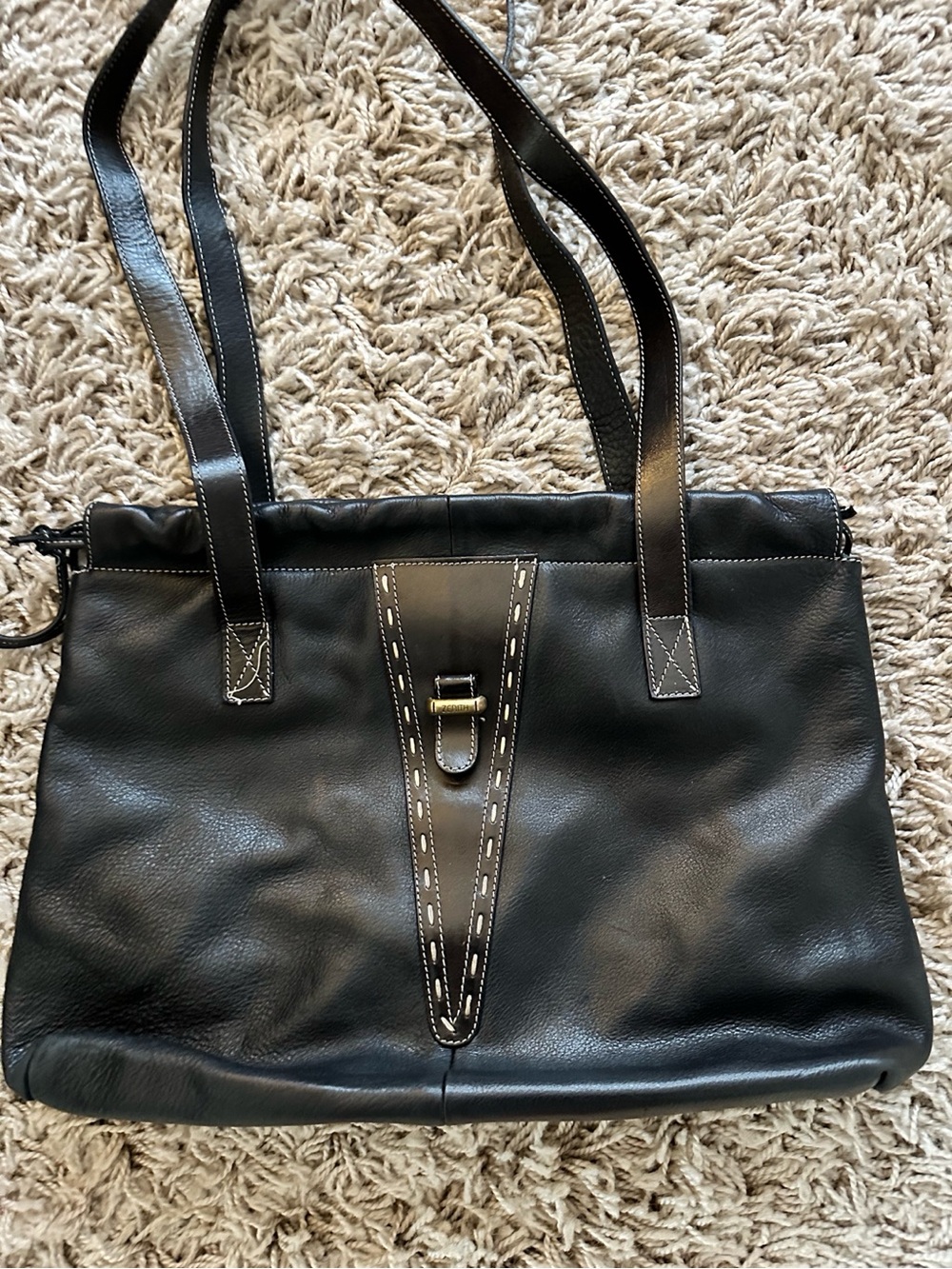 Vintage 1990s Zenith Italian Full-grain Leather Black shoulder/tote bag -NICE